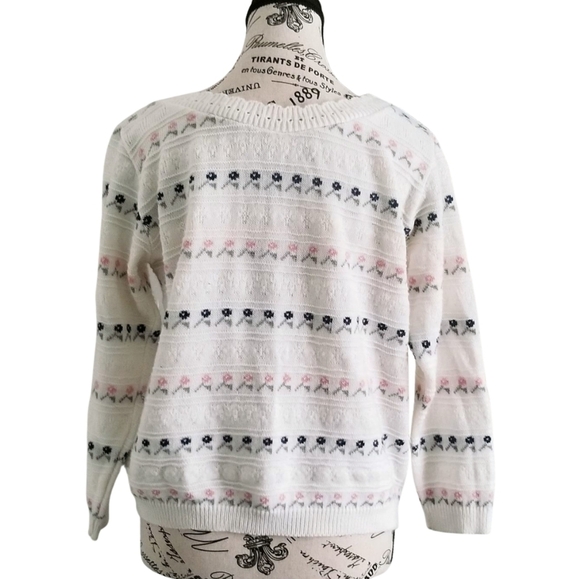 Vintage 80s Avon Floral Knit Sweater Ivory White Soft Knit Medium - Picture 4 of 4